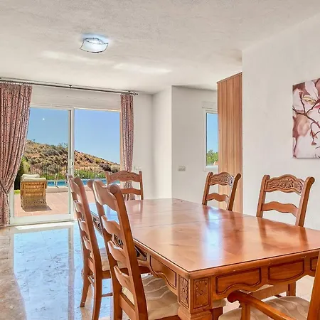 Christina, Luxury Near Mijas-pueblo Couette-café