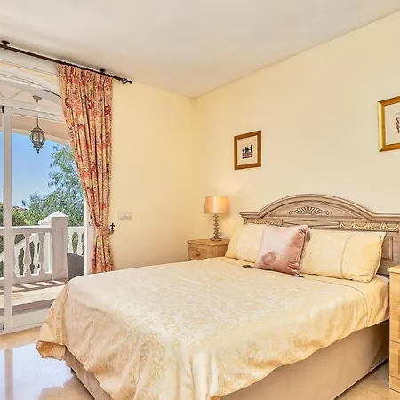 Couette-café Christina, Luxury Near Mijas-pueblo Mijas