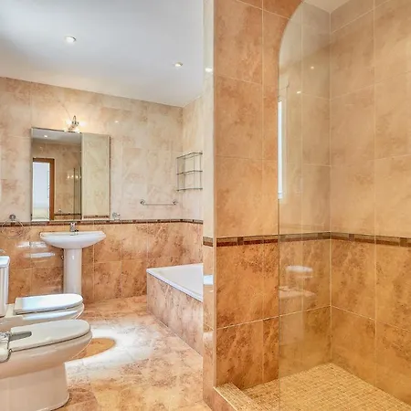 Christina, Luxury Near Mijas-pueblo Bed and breakfast *